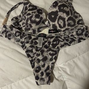 Casabella bra and panty set